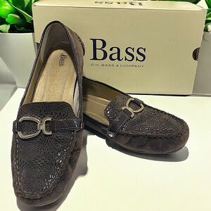 Bass Blanche Suede Loafers with Buckle - Brown